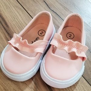 Size 2 baby shoes pink